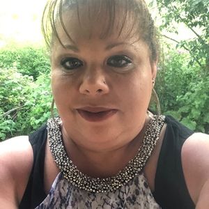 Meet your Posher, Rose